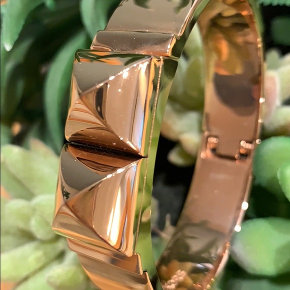 ✨Michael Kors Bracelet - Rose Gold - Picture 3 of 8